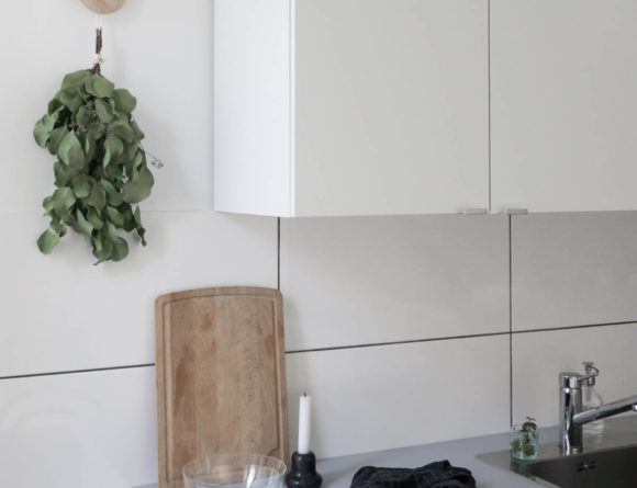 Scandinavian Kitchen - Small, White, Minimal - Interior Design // RG Daily Blog