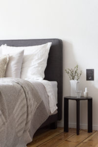 Sustainable Ethical and Scandinavian Bedding from Stitch by Stitch, Minimalist Natural Bedroom Interior Inspo / RG Daily Blog